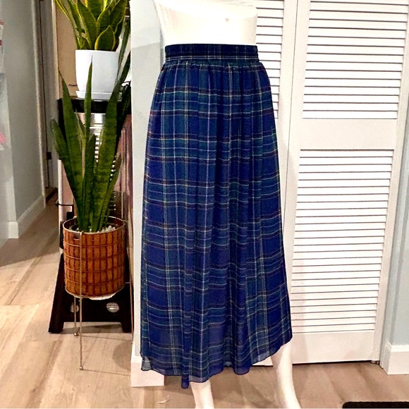Plaid Chiffon Maxi Skirt - Picture 2 of 14